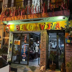 Grand Bella Vista Hostal